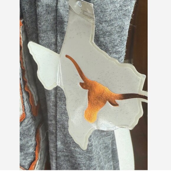 NWT Texas Longhorns Hook ’Em Horns Distressed Gray Graphic T-Shirt Women’s XL - Picture 6 of 8